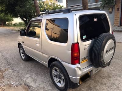 Suzuki Jimny 2011 model registration 2017