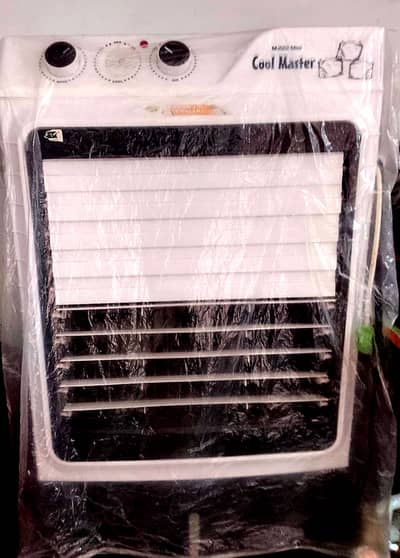 '' chaina  cooler 70l palistic body_ good condition''