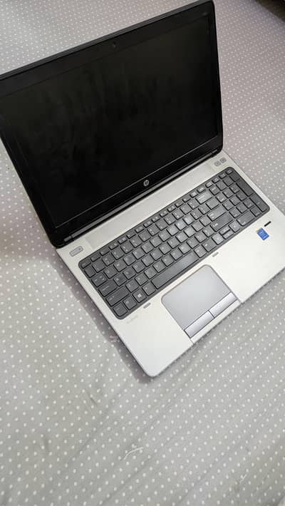 HP core i5 4th generation 256/8 SSD