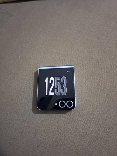 Samsung Flip 6 10/10