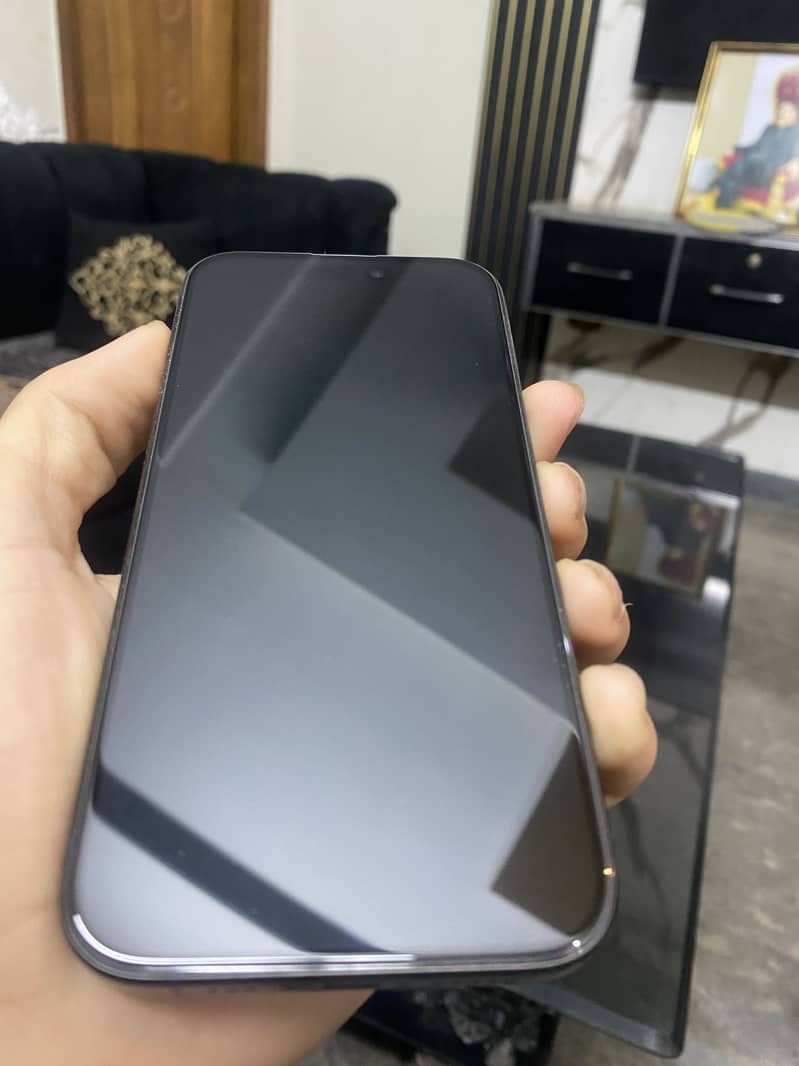 Iphone 15 pro 1