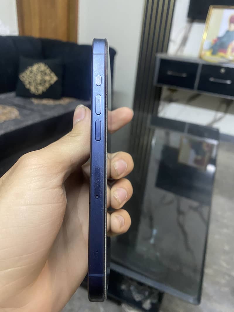 Iphone 15 pro 4