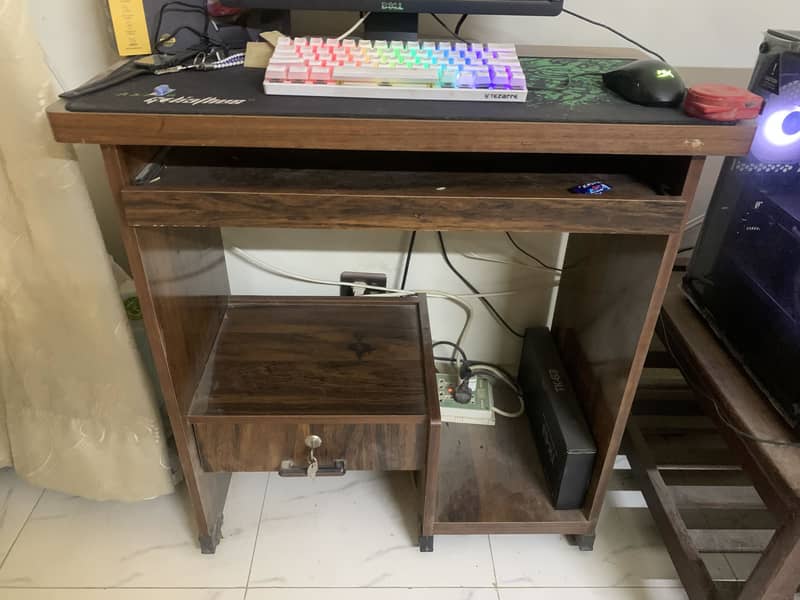 Computer Table with drawer 2