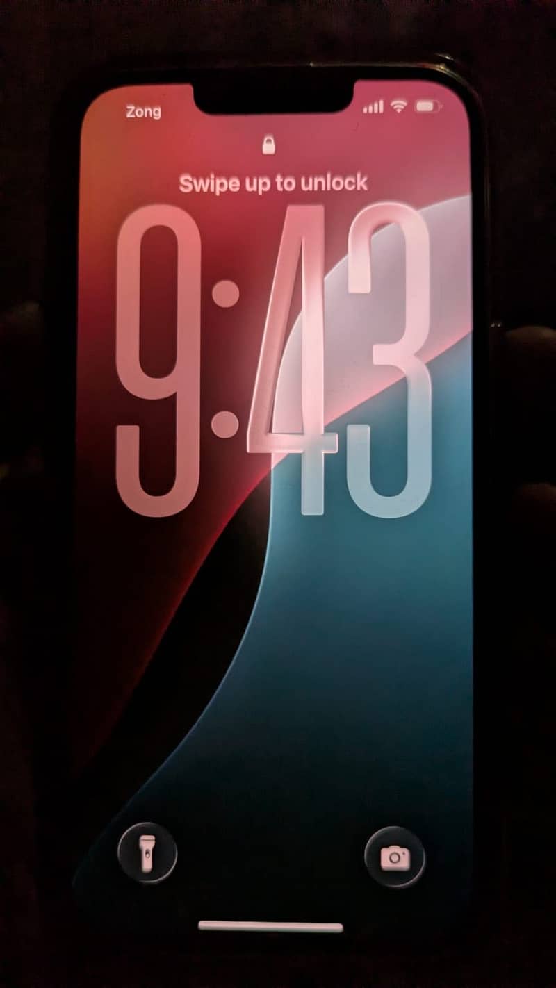 iPhone 14 3
