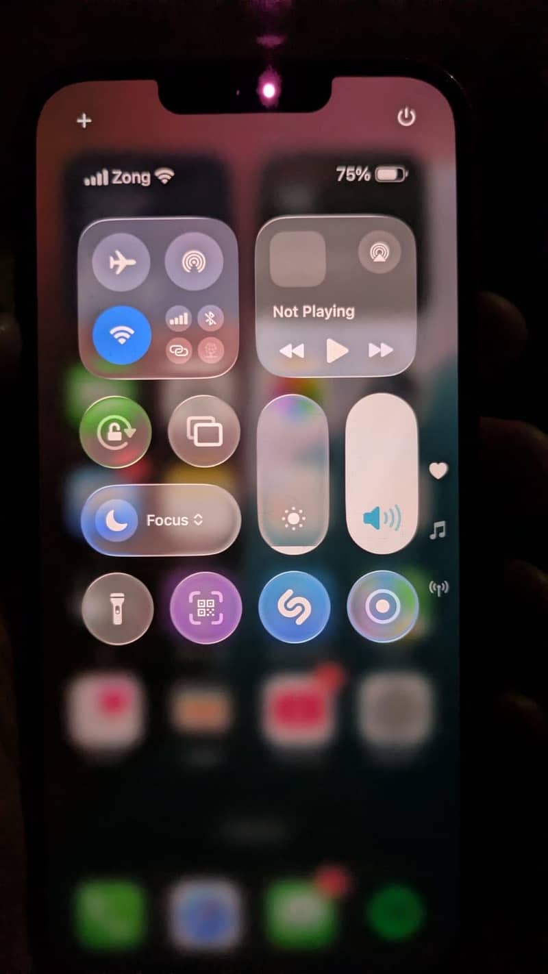 iPhone 14 11