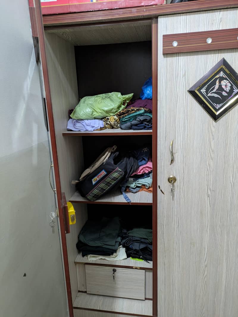bed Almirah dressing 3