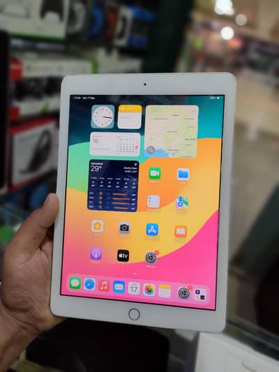 iPad 6th generation 128gb