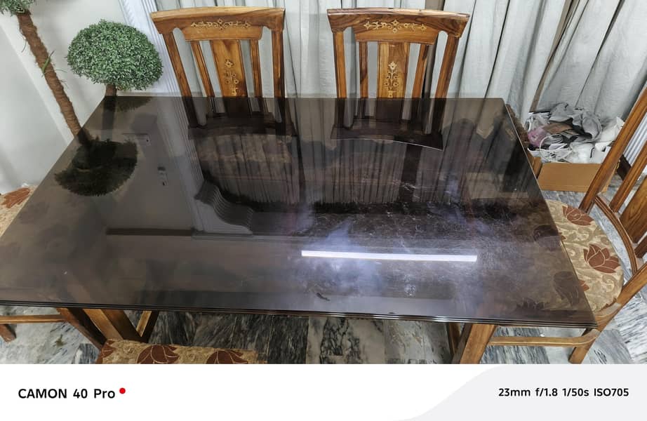 6 seater dining table 0