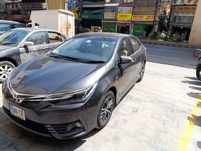 Toyota altis grande 2018 Original Condition