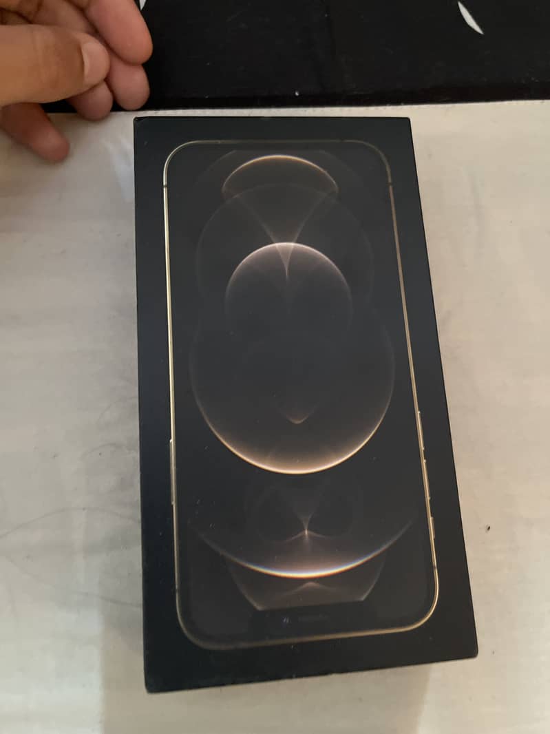 Iphone 12 pro 4
