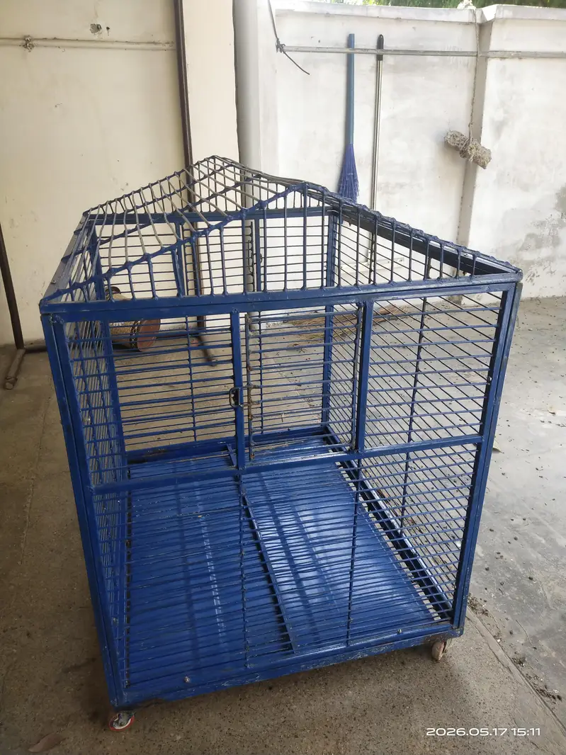 A Large Cage For Sale — photo 9