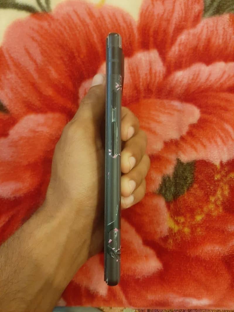 Google pixel 6a 4