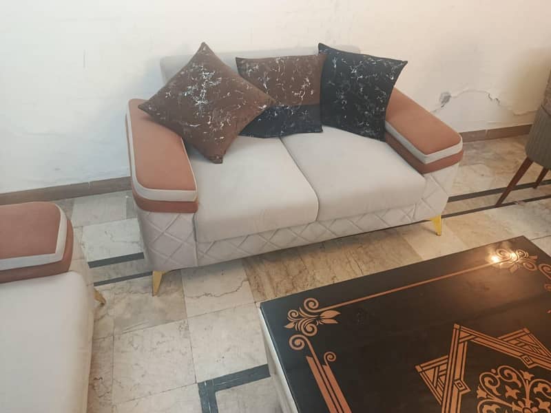 sofa modern 2