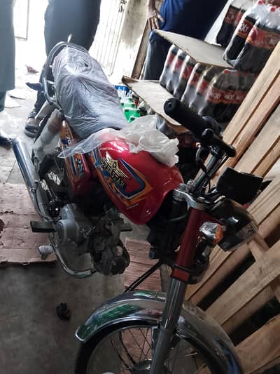Brand New Superstar 70cc Red