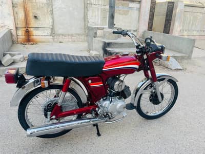 YAMAHA YB 100 ROYALE