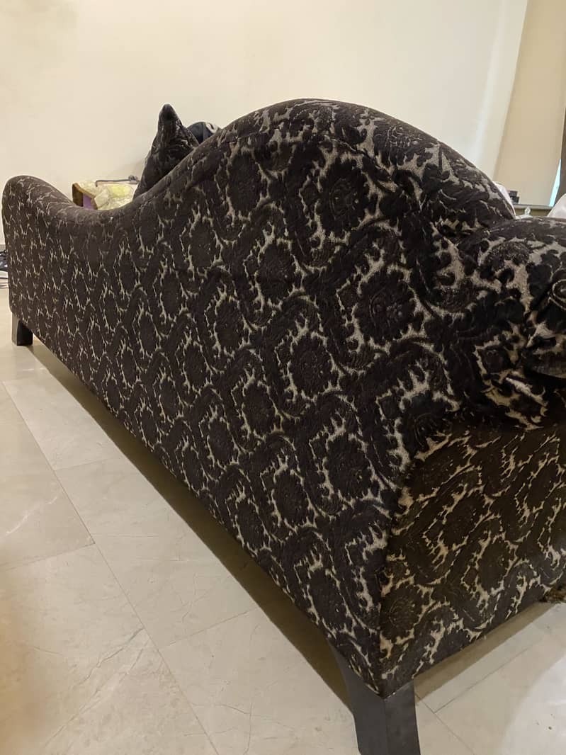 DEWAN SOFA 5