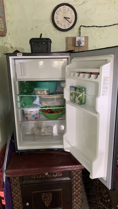 Dawlence Bedroom Refrigerators