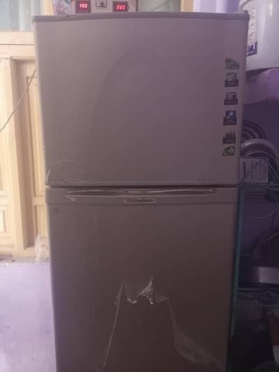Dawlance Refregerator