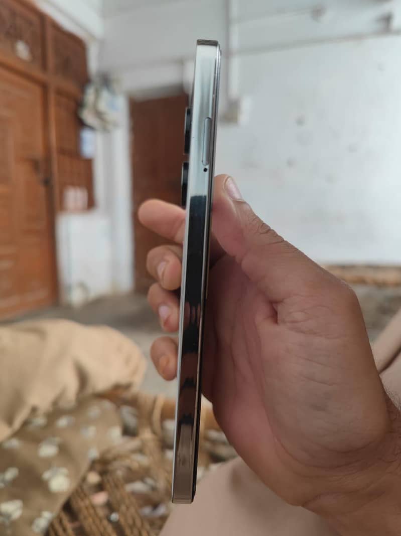 Tecno Camon 20pro 4