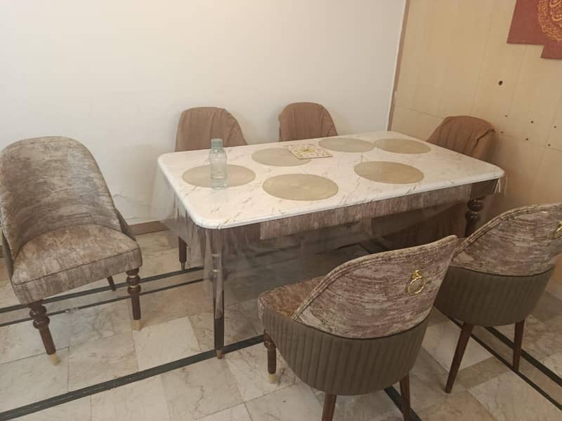dinning table 3