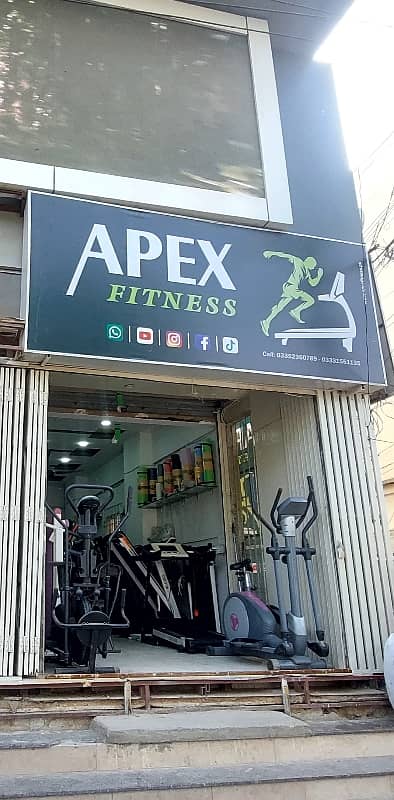 Luxurious Shop Available For Rent On Main Rashid Minhas Road