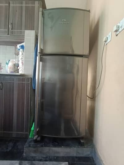 Dawlance Fridge Freezer Good Condition