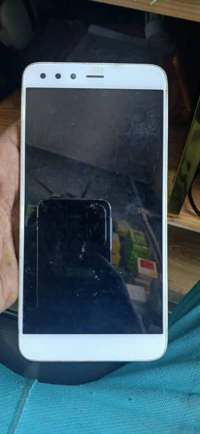 Infinix zero 5.  only original pannel fitted in ring