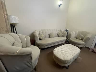 5 Seater Cup Style Sofa With 2 Seater Sethi
