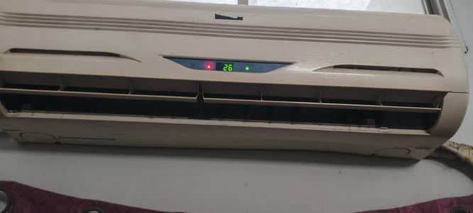 selling working split ac