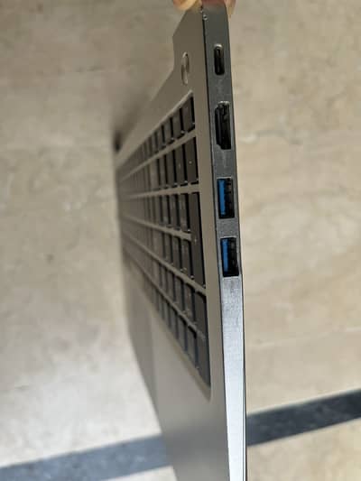 Screen Broken Core i7 6th Gen Laptop Working on External Display