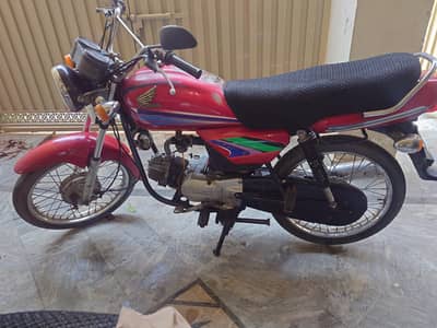Honda CD100 10/9 condition 50+ fuel average