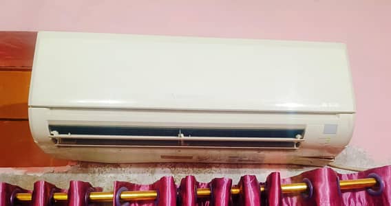 Mitsubishi electric split 1.5 ton AC
