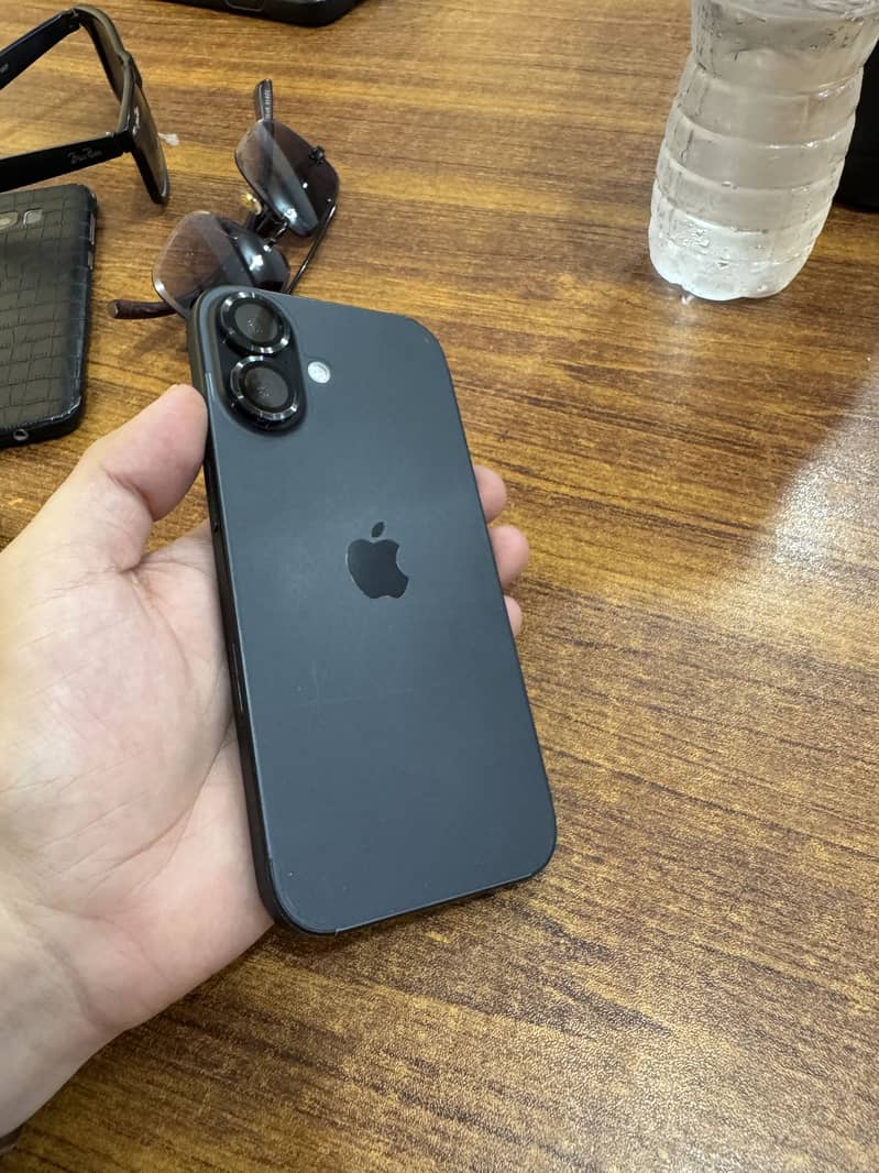 Iphone 16 6