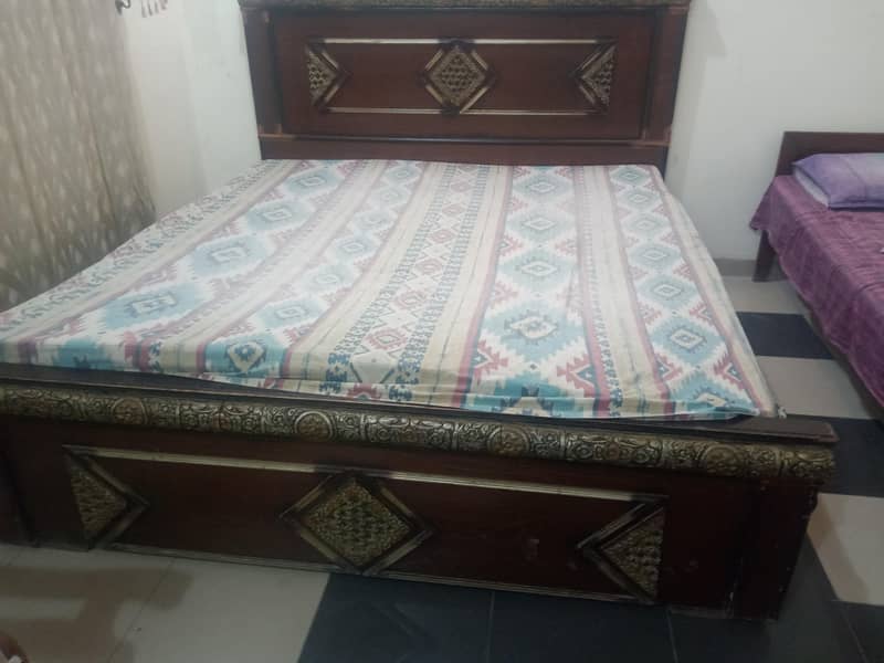 double bed 0