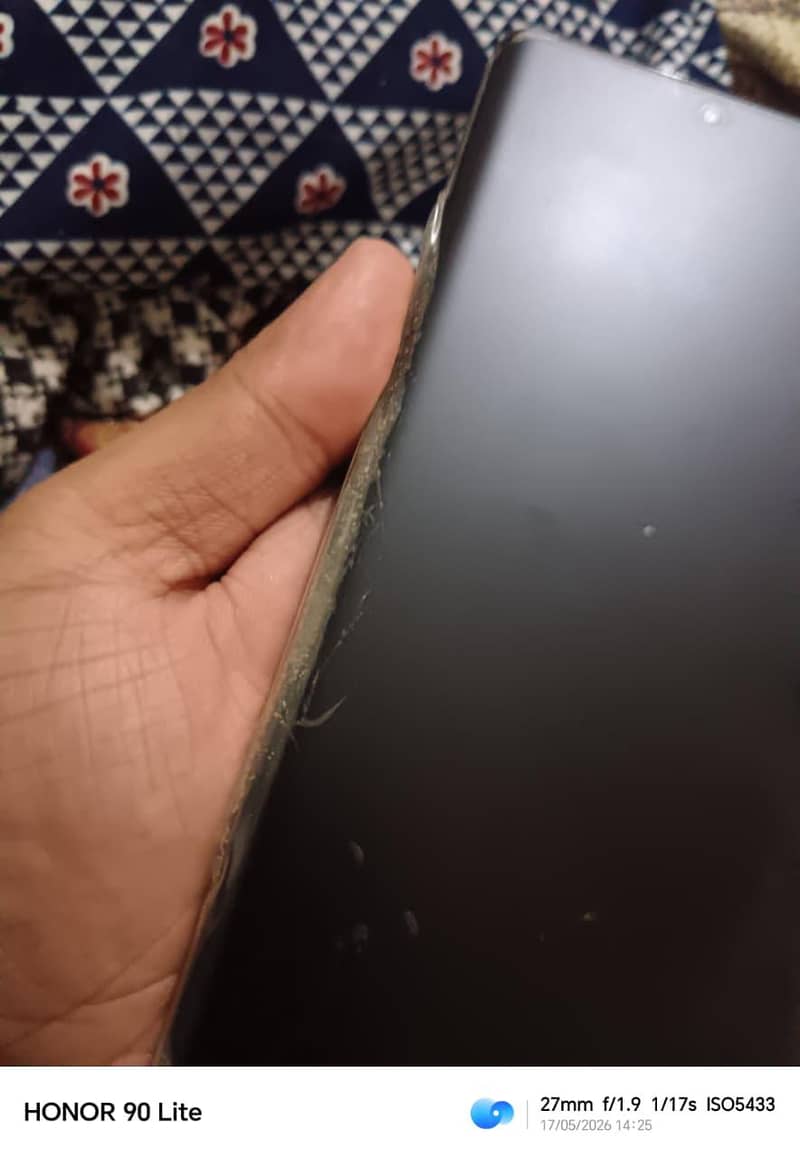 Infinix Note 40 Pro 3