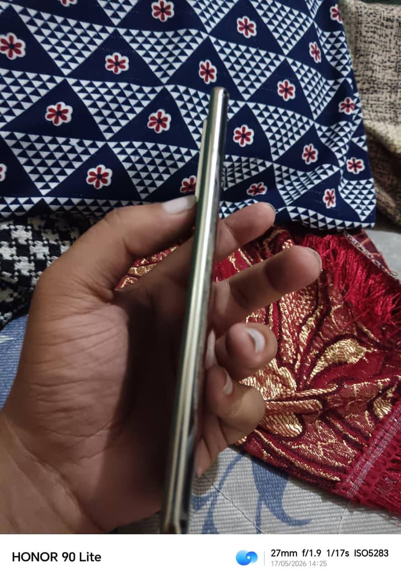 Infinix Note 40 Pro 6