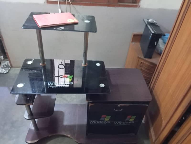 Computer Table 2