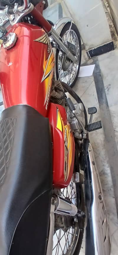 Perfect Condition 125 for Sale