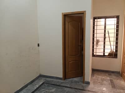 Brand New Room Available For Bachelor And Job Holders Near UCP Nawab Town