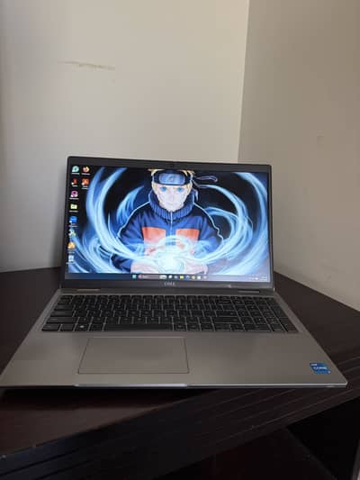 Dell Latitude 5520 core i5 - 16GB 512 GB