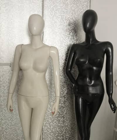 Female Shop Mannequins / Display Dummies – Black & White Available
