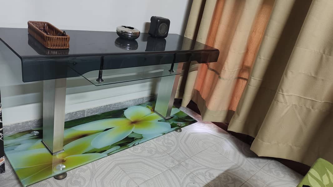 glass table 2