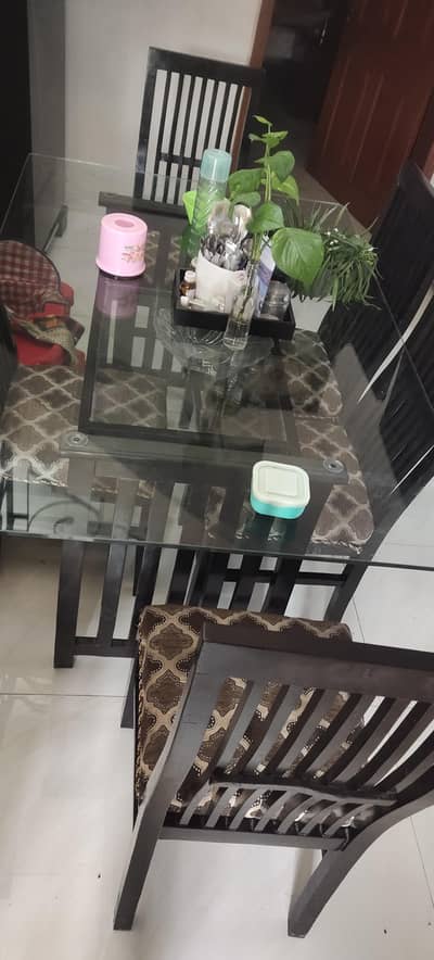 dinning table