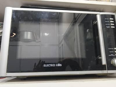 microwave oven
