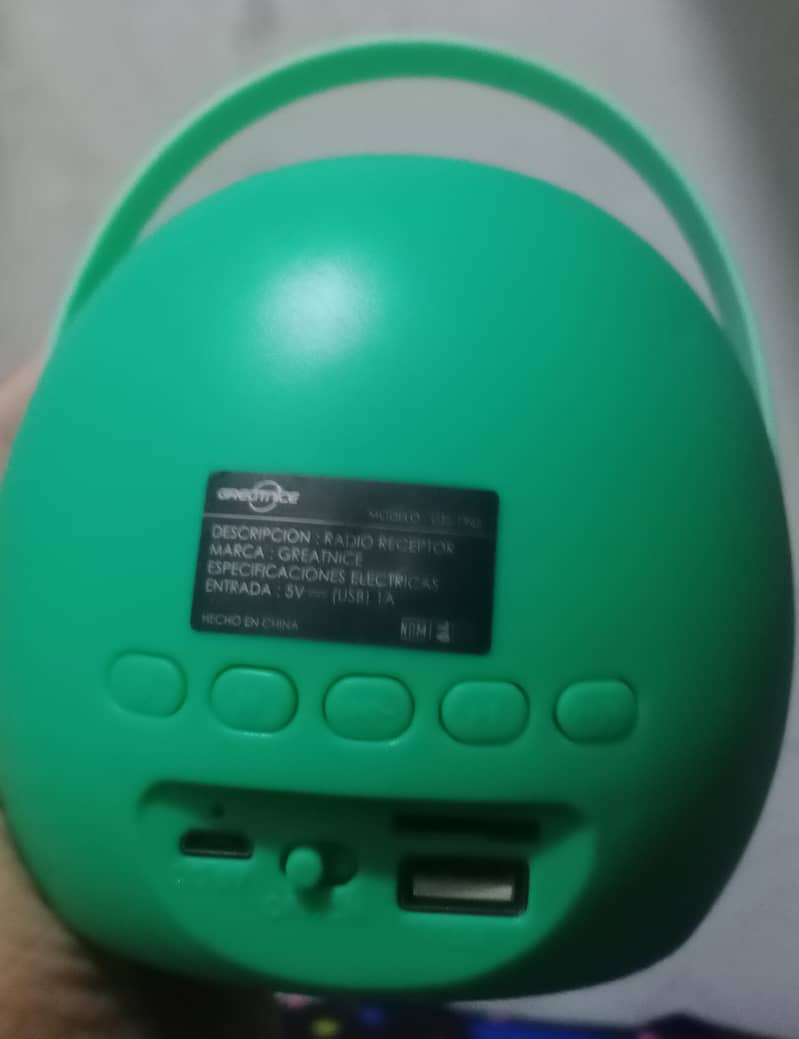medium speakere 1