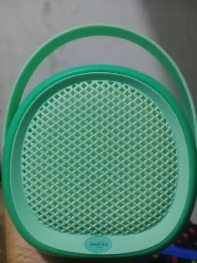 medium speakere 2