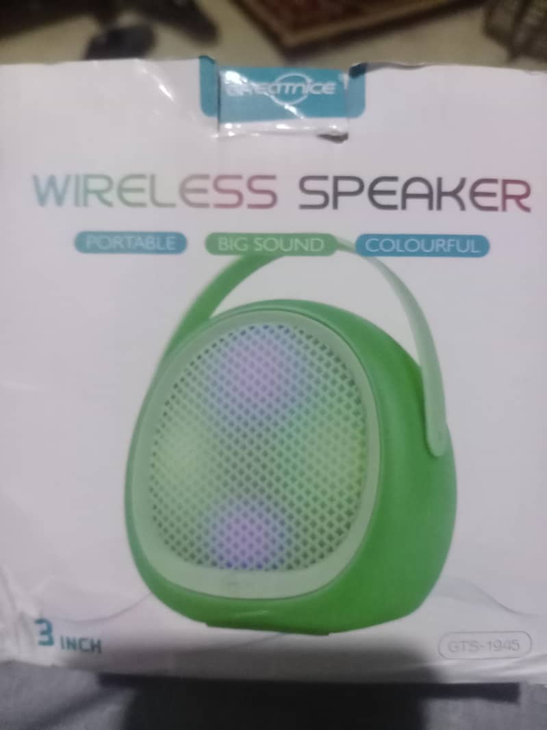 medium speakere 3