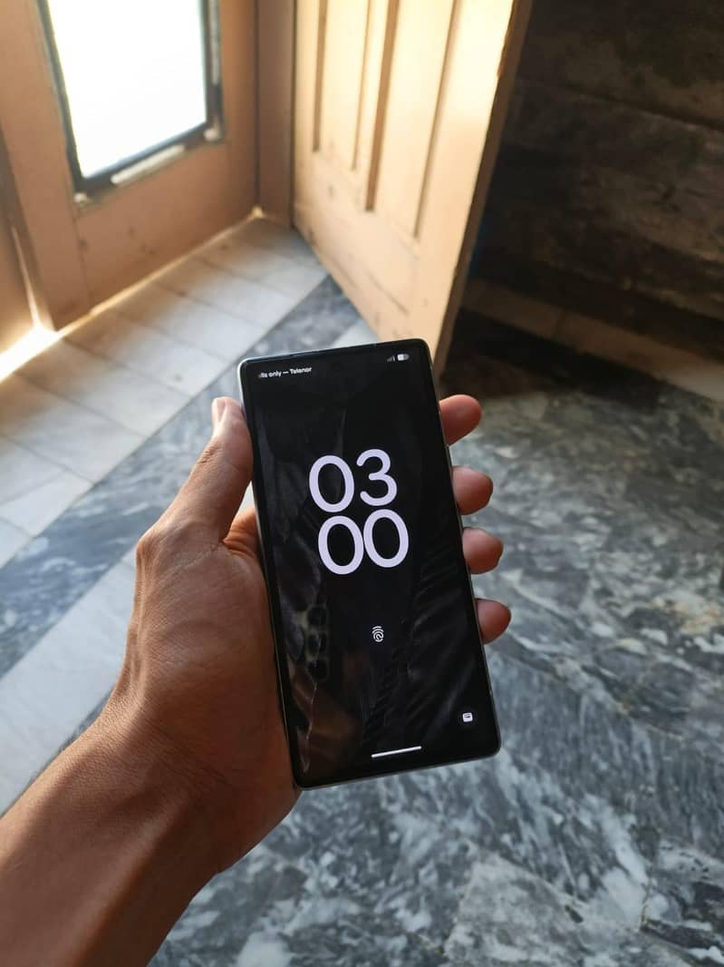 Google pixel 7a 2