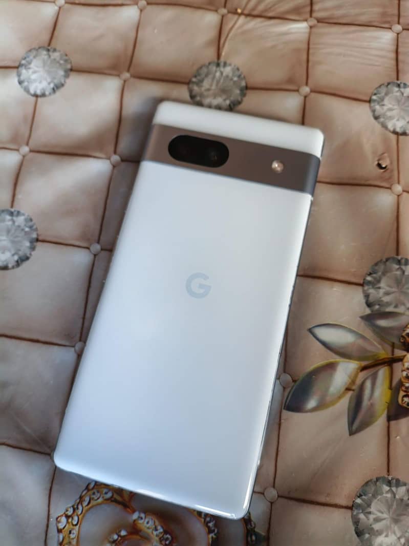 Google pixel 7a 8
