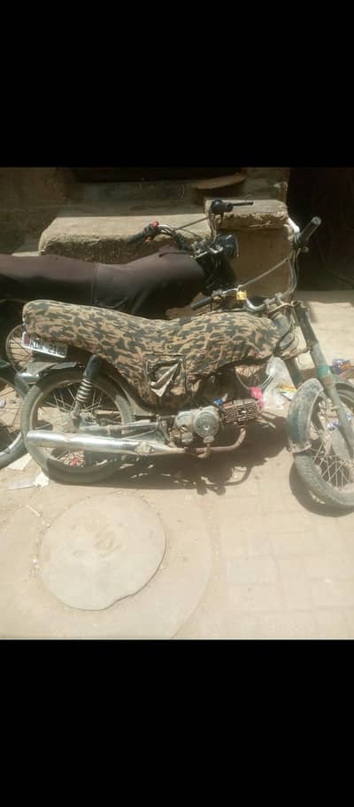 asia hero 2008 cd 70 cc motor bike